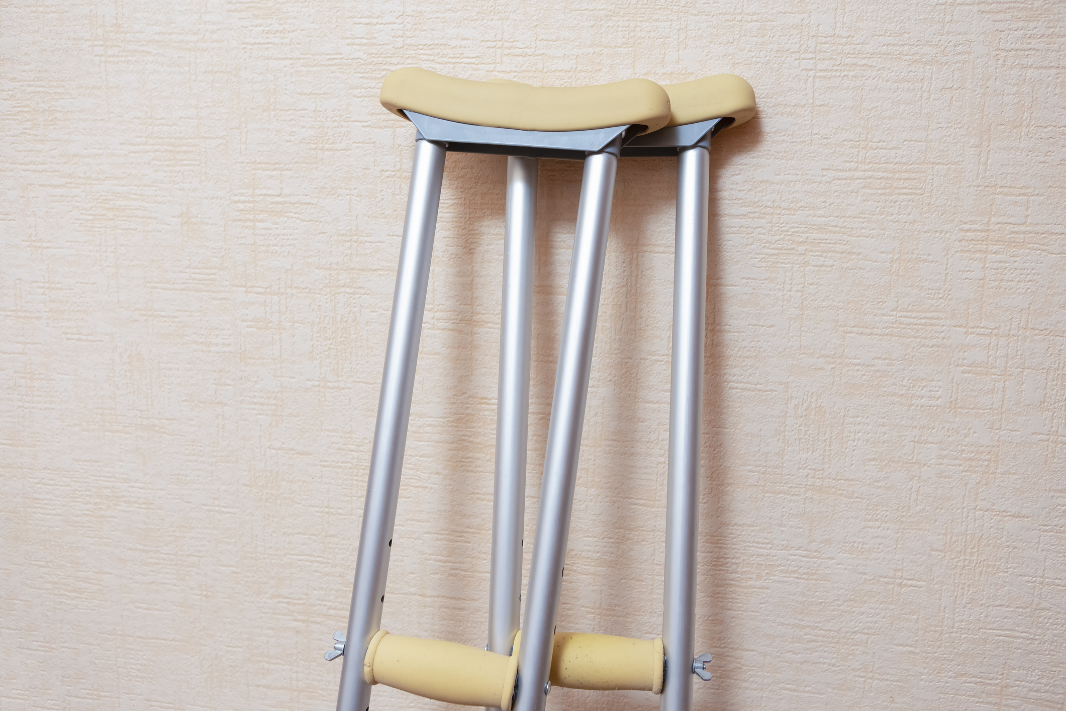 crutches for auto accident injuries
